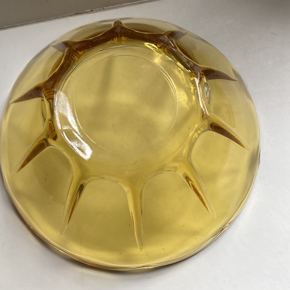Vintage Anchor Hocking Amber Glass bowl - Picture 5 of 9